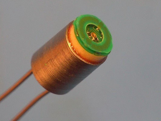 Figure 6. Microminiaturized Bipolar Laser (Source S. Redington).