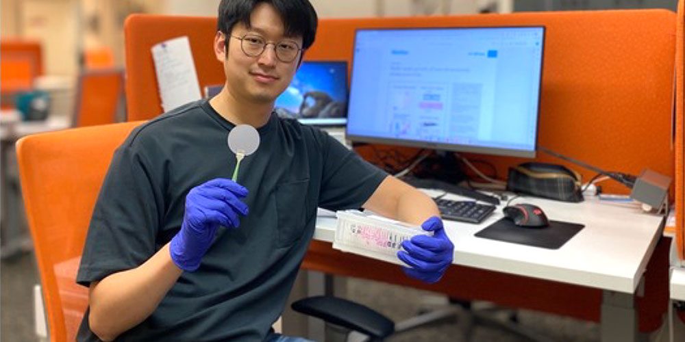 Researchers at the University of Pennsylvania School of Engineering and Applied Science have grown a high-performing 2D semiconductor to a full-size, industrial-scale wafer (source:  BNL).